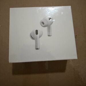 Apple AirPods Pro 3 with White Case